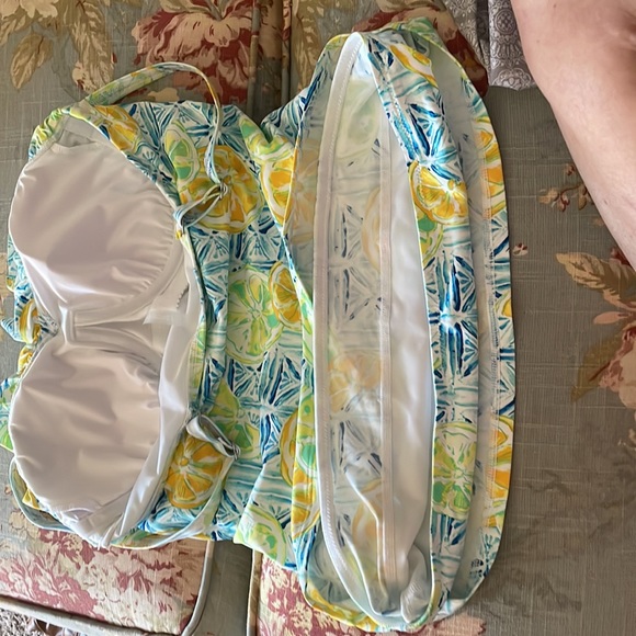 Lands End lemon lime Tankini - Picture 2 of 6